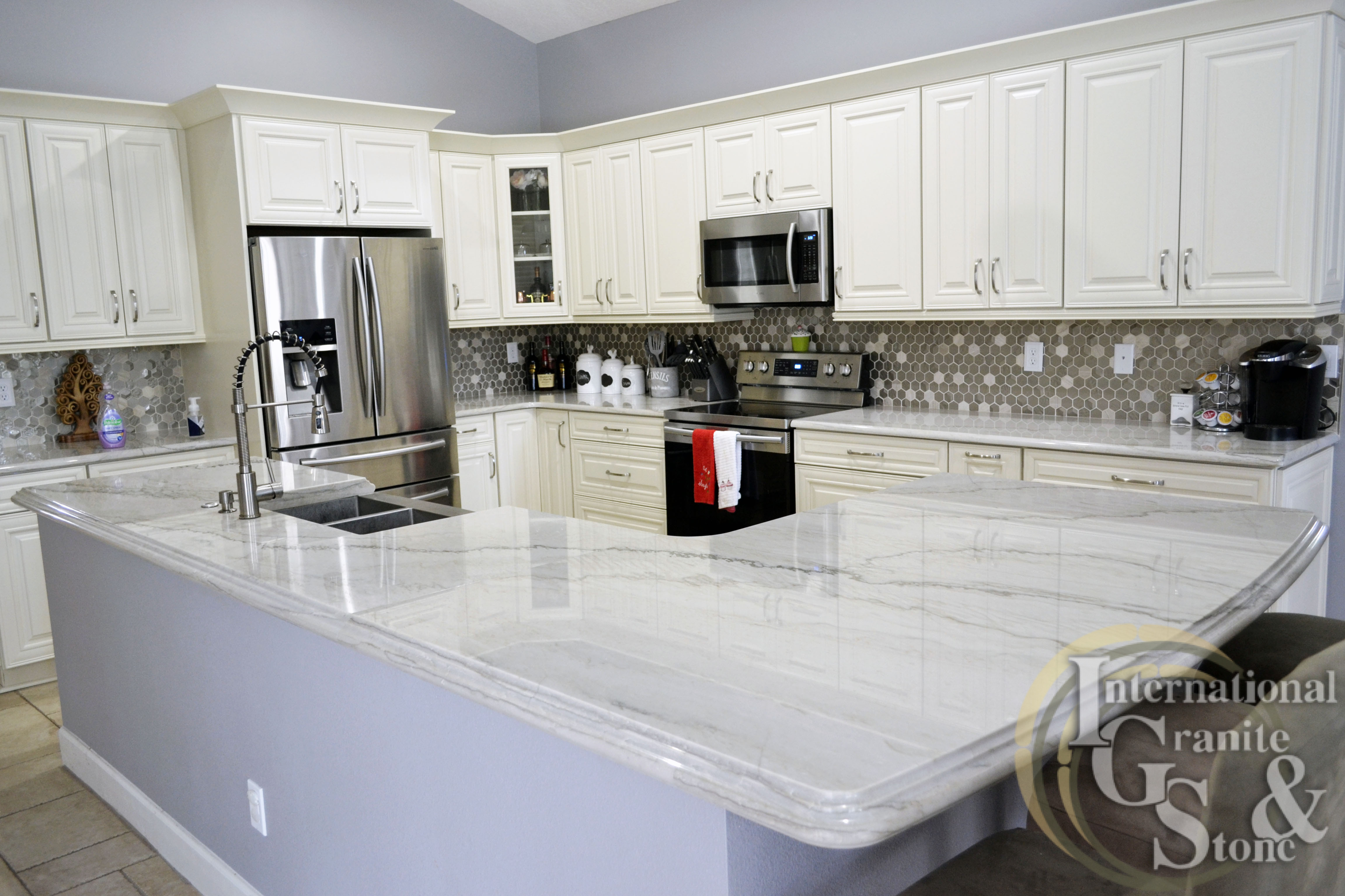 White Quartzite Kitchen Countertops Countertops Ideas